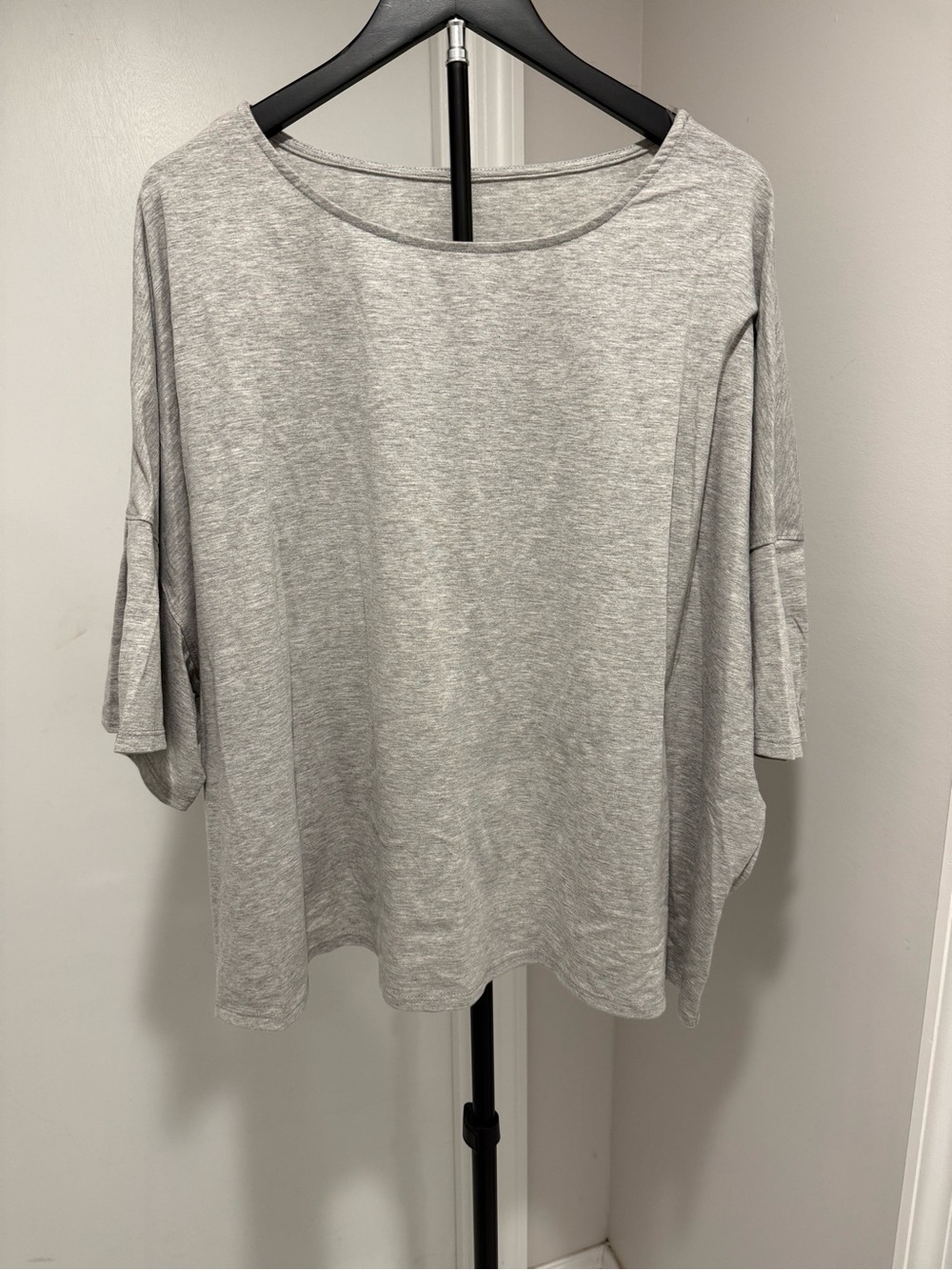 Emerald Light Gray Relaxed Boatneck Short Sleeve Top - Picture 2 of 10